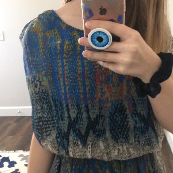 Dress - Picture 2 of 4